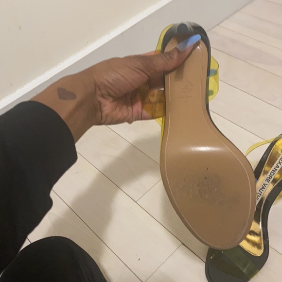 Sling back heels gently worn - Picture 5 of 5